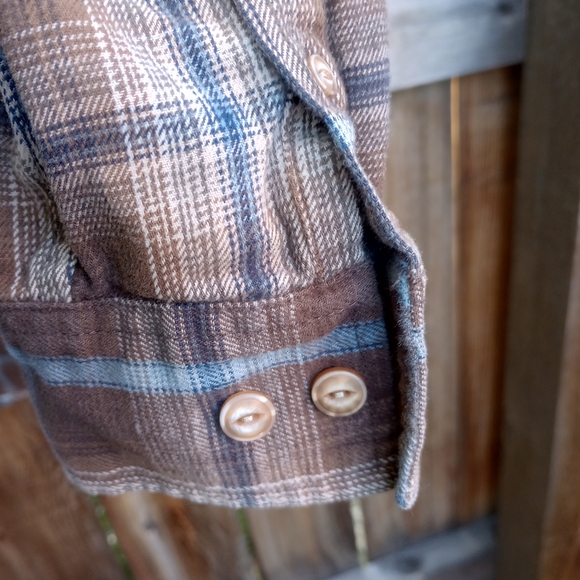 Weatherproof Vintage Men's Flannel Button- Size M Brown and Blue Plaid - Picture 5 of 7